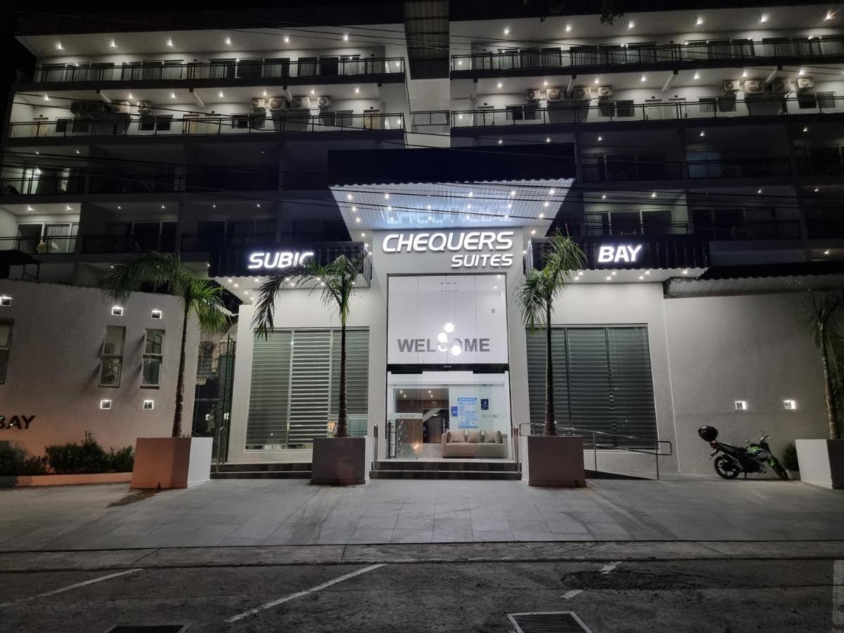 Chequers Suites Subic Bay Olóngapo Exterior foto