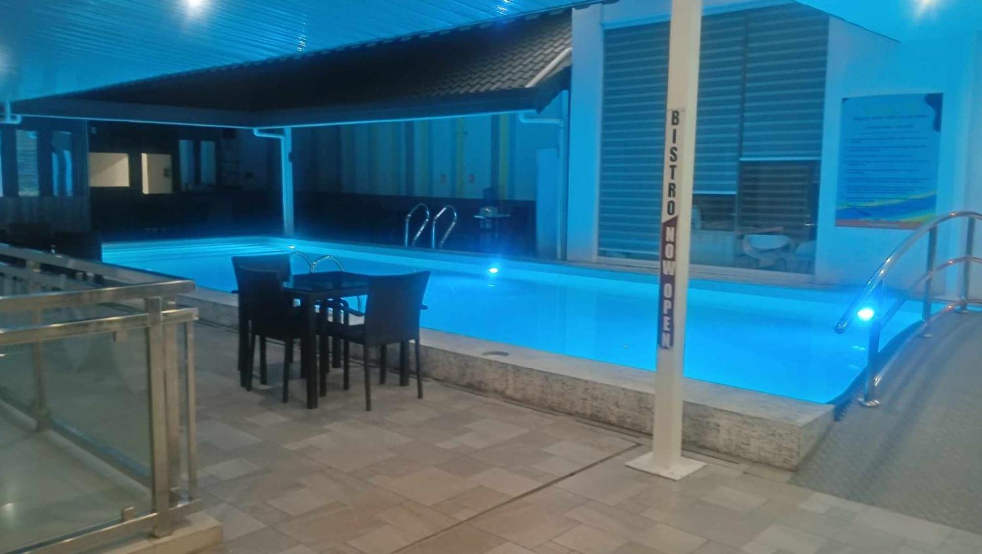 Chequers Suites Subic Bay Olóngapo Exterior foto