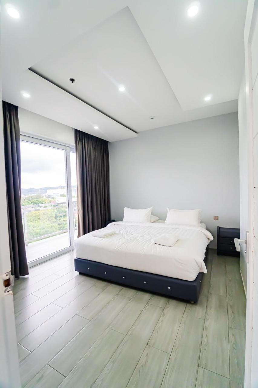 Chequers Suites Subic Bay Olóngapo Exterior foto