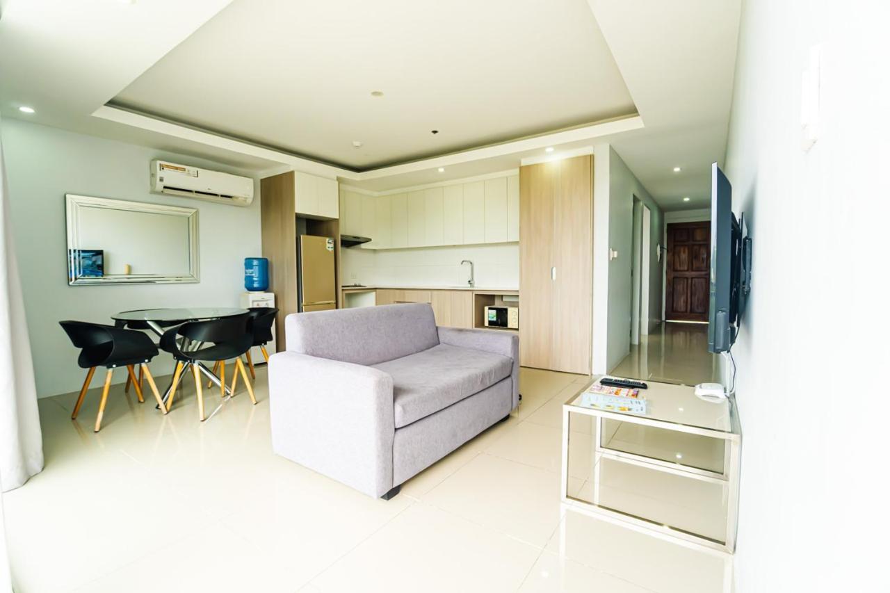 Chequers Suites Subic Bay Olóngapo Exterior foto